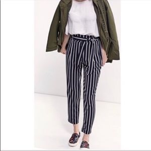 HOST PICK 🌸🌸 Striped Paper Bag Style Pants